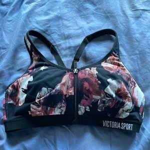 Victoria sport bra